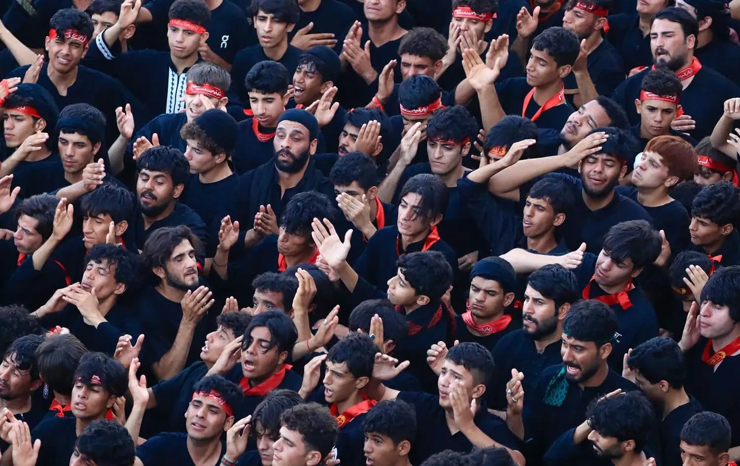 في الأربعين… يتجلّى العراق