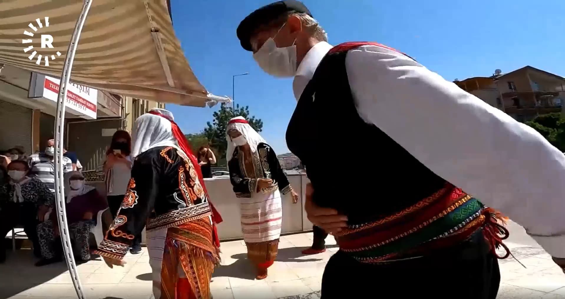 ANKARA - Mamak'ta Alevi toplumunun uzun süredir beklediği cemevinin temeli atıldı