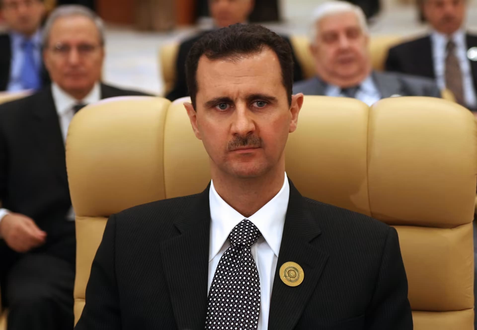 Dadgeha Şamê cezayê bidarvekirinê li Beşar Esed birî