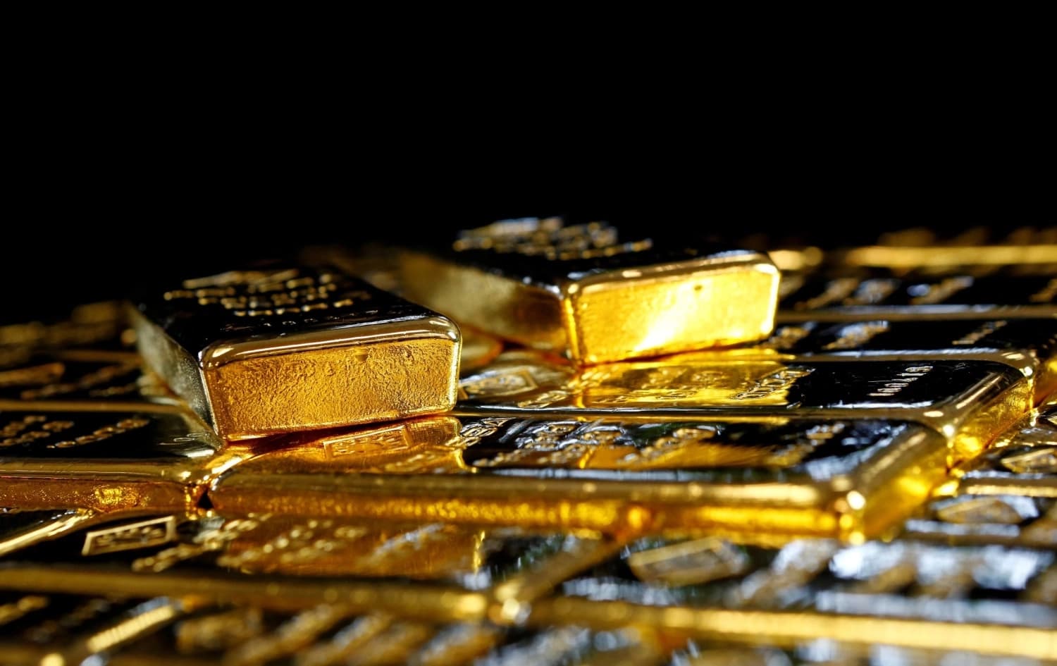 ئۆنسەیەک زێڕ بۆ خوار 4,500 دۆلار دابەزی