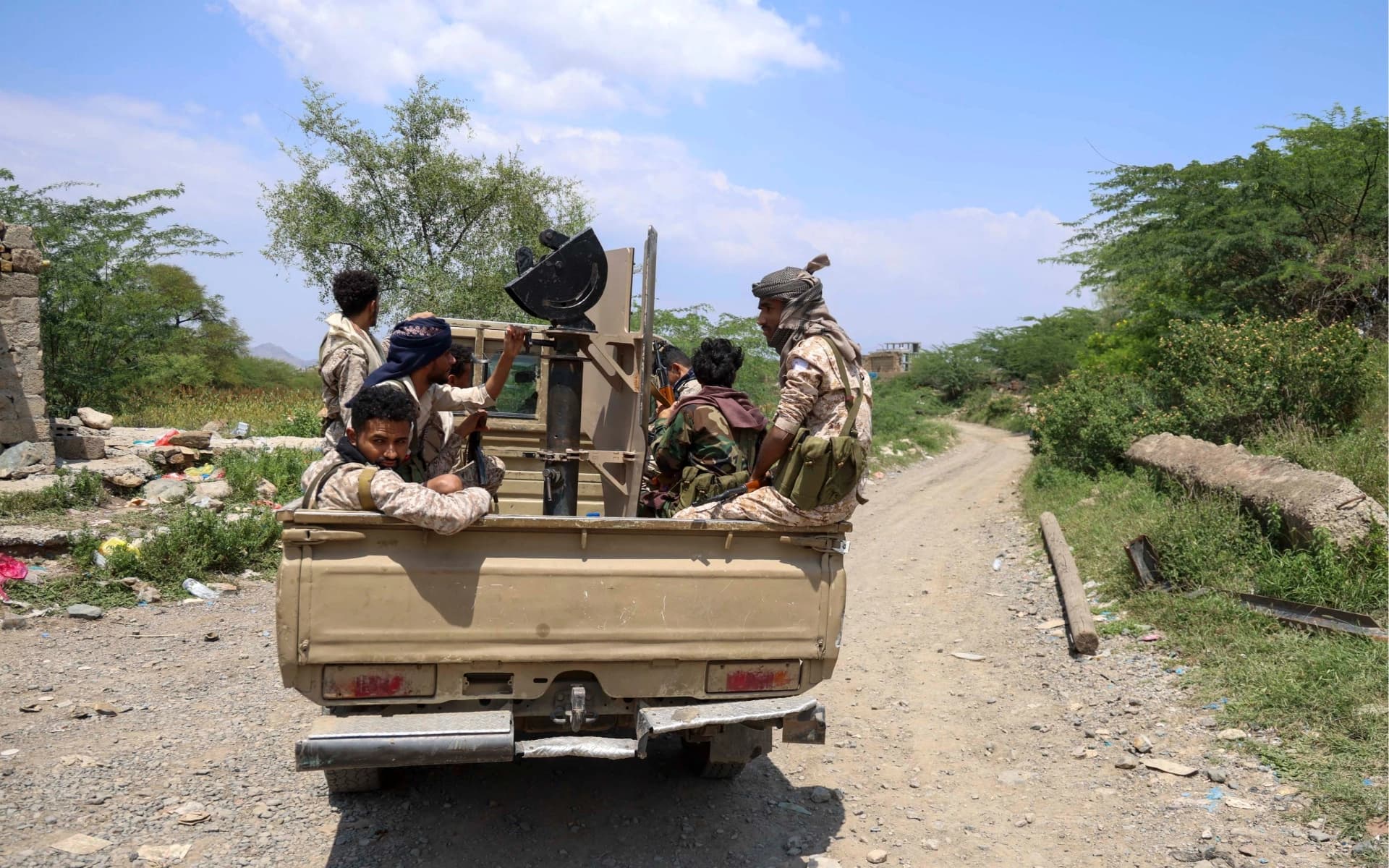 سوپای یەمەن کۆنترۆڵکردنەوەی ناوچەیەکی ستراتیژی لە نزیک بابولمەندەب راگەیاند