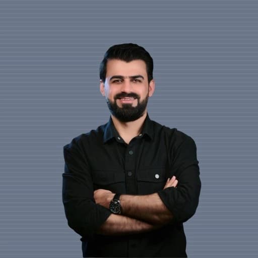 ئازاد پیرچاوشی