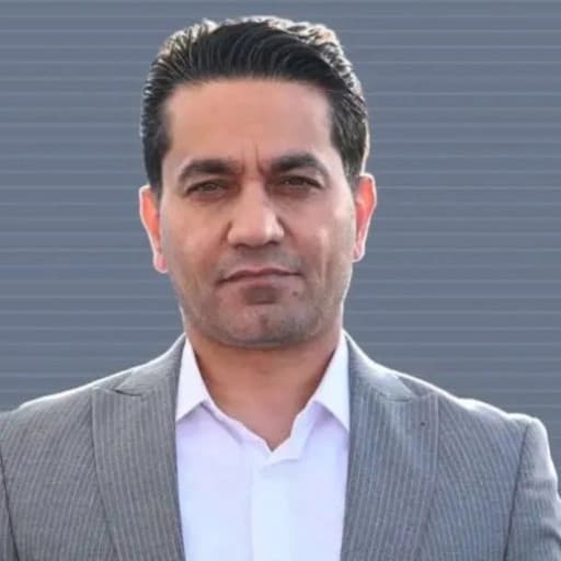هستیار قادر