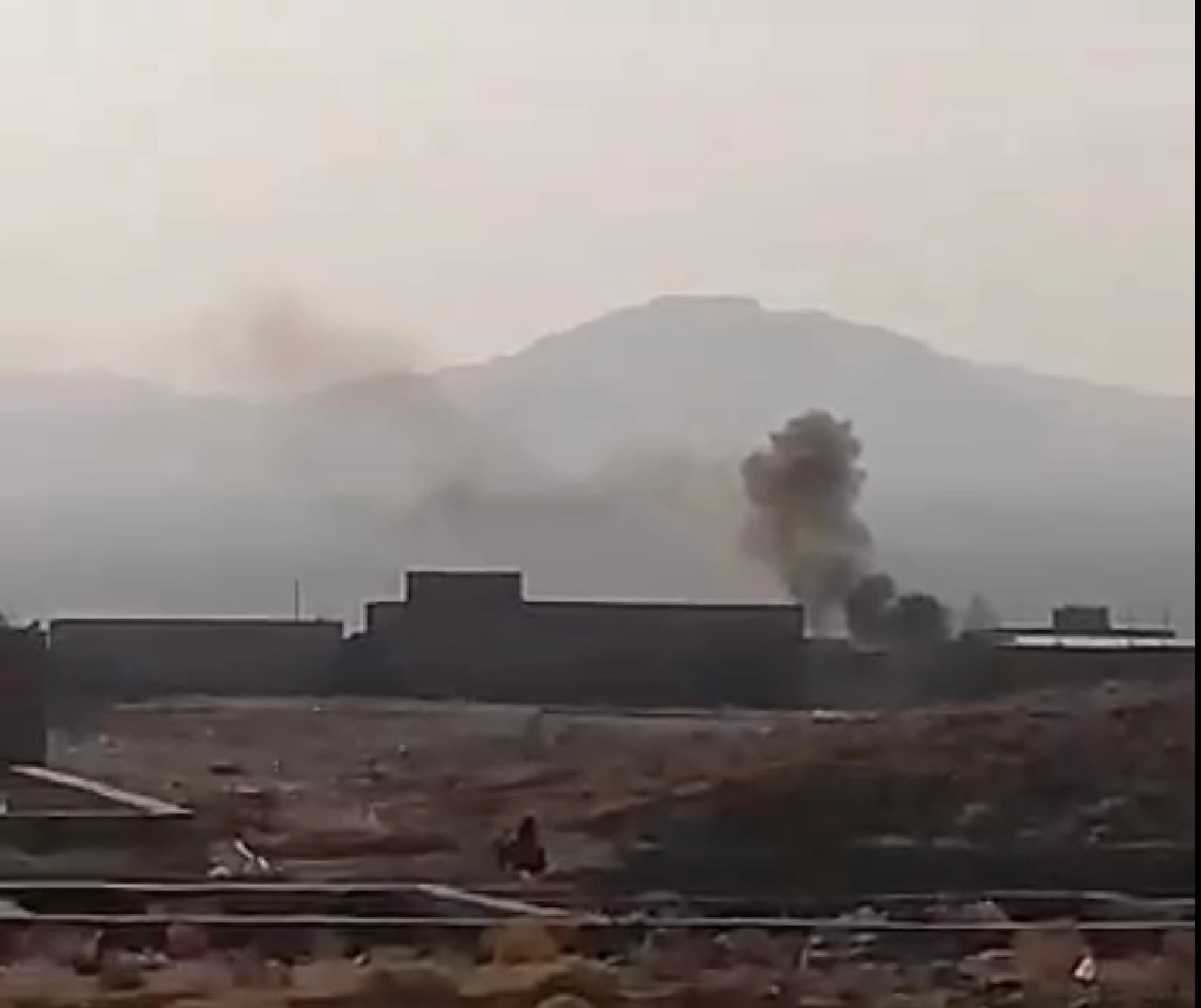 Heavy clashes erupt in Iran's Zahedan after checkpoint attack
